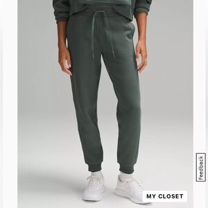 EUC lululemon Scuba High-Rise Jogger *Full Length // DARK FOREST / Size 6